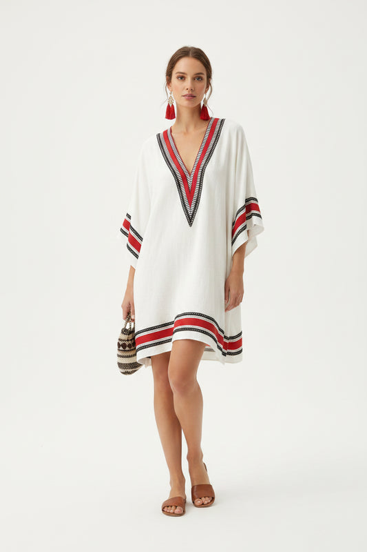 Nina |  Estilo Mediterráneo Escote en V y Detalles Tribales
